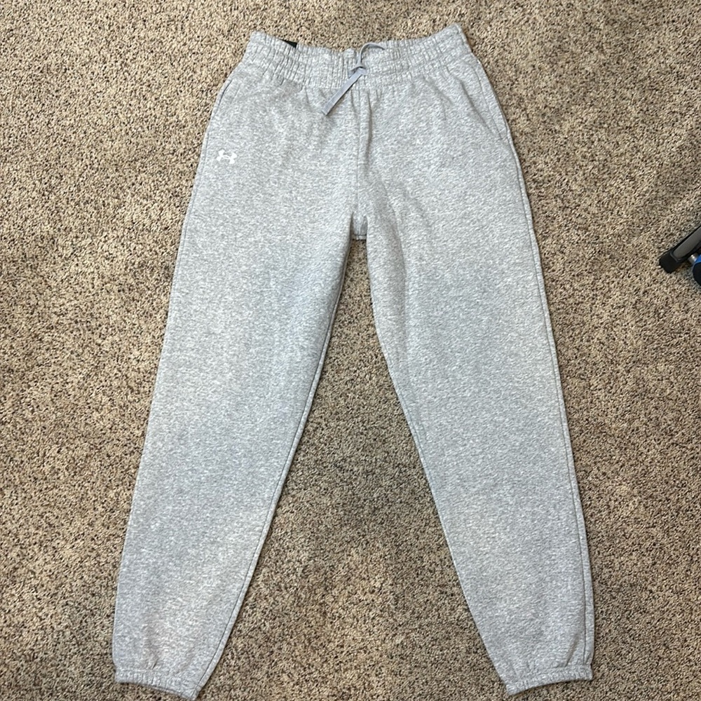 Youth gray Sweatpants (oversized) Size Large - new with tag - Under Armour